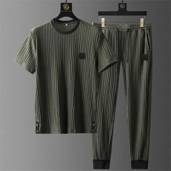 New Summer Ice Silk Casual Sports Suit Men's Pleated Thin t shirt + Pants Two Piece Set Men's High Quality Breathable Tracksuit